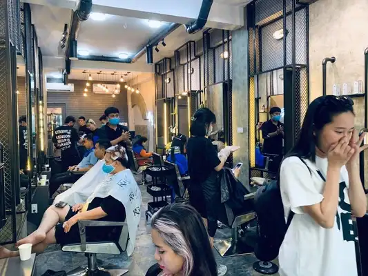 Guy Hair Studio
